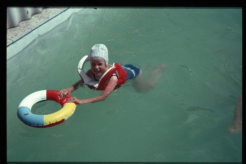 09.Regensburg jul 1968 Marion.JPG